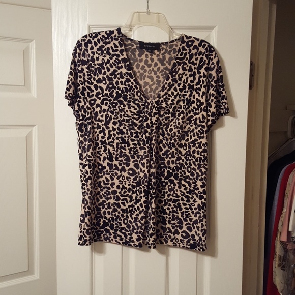 Ladies blouse - Picture 1 of 1